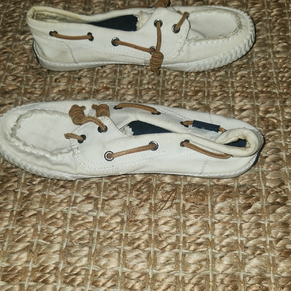 Sperry Women's White and Tan Boat Canvas Sneakers Sneakers 6.5 - Picture 9 of 10
